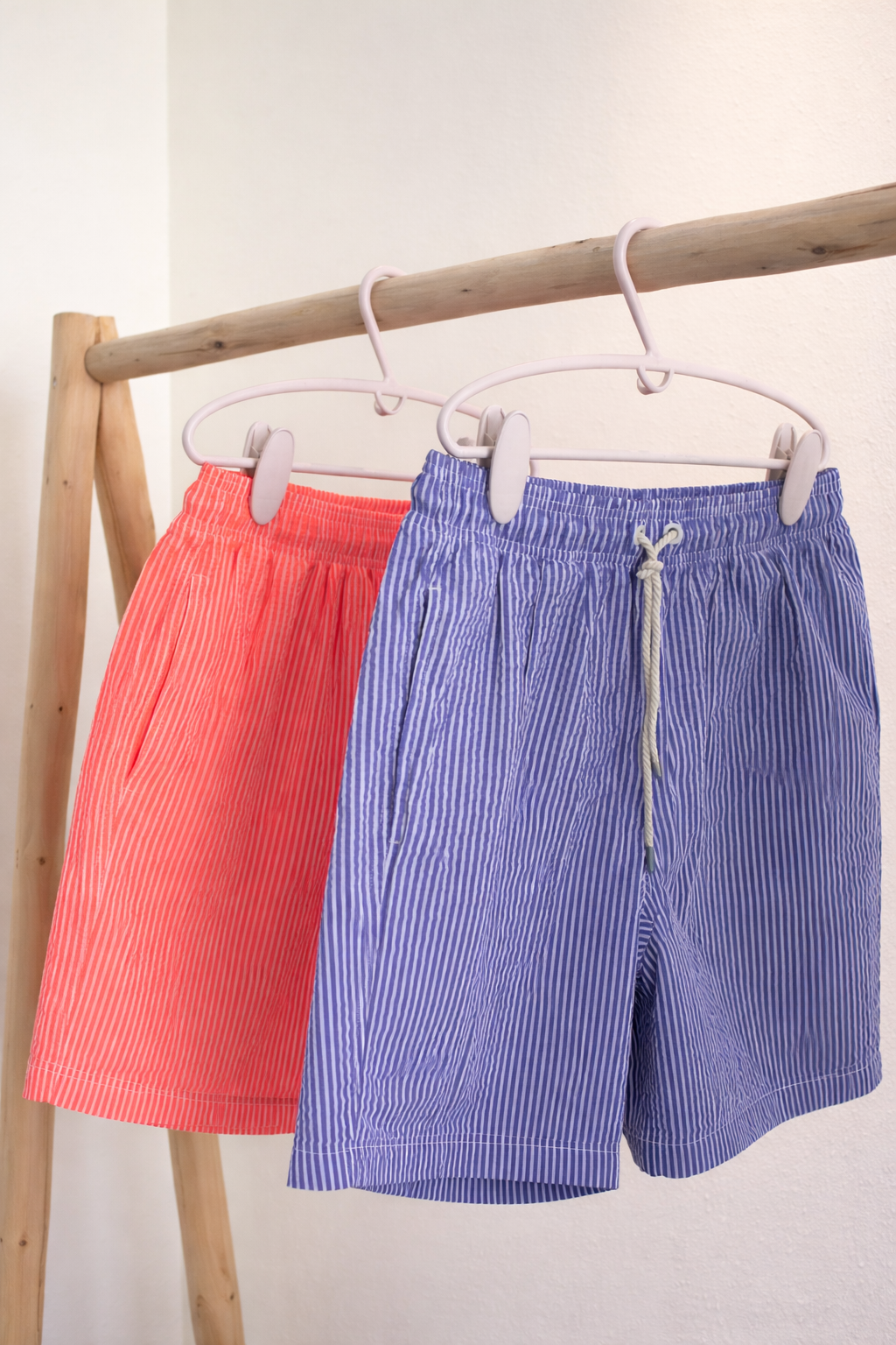 Pantalons de bany a la perxa